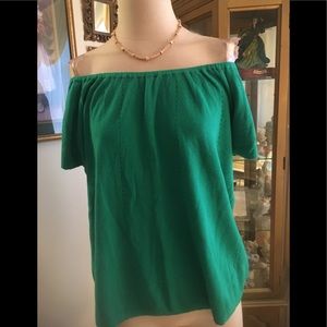 Ann Taylor Factory NWOT on/off shoulder top size M great for St Paddy’s Day